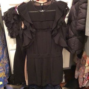 Brand new *no tags* BCBG ROMPER